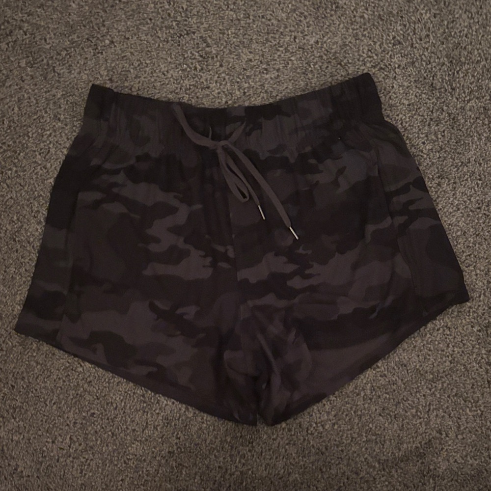 Athletic Works Women's Dark Camo Athletic Shorts